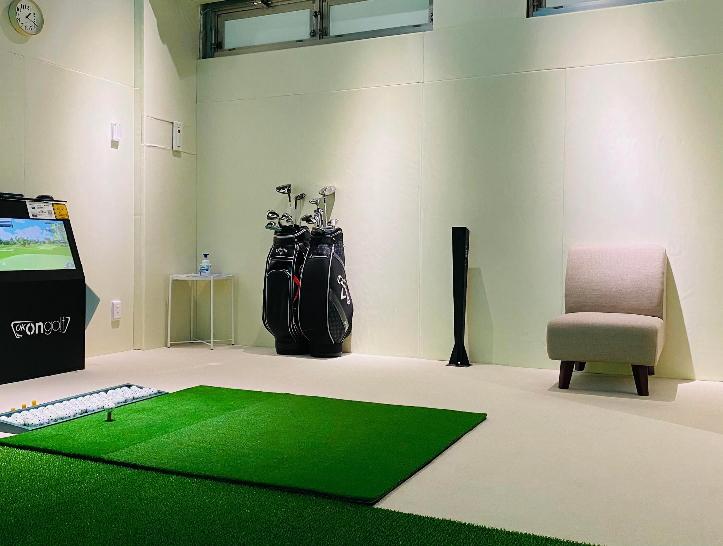 SMART GOLF 向河原店の打席