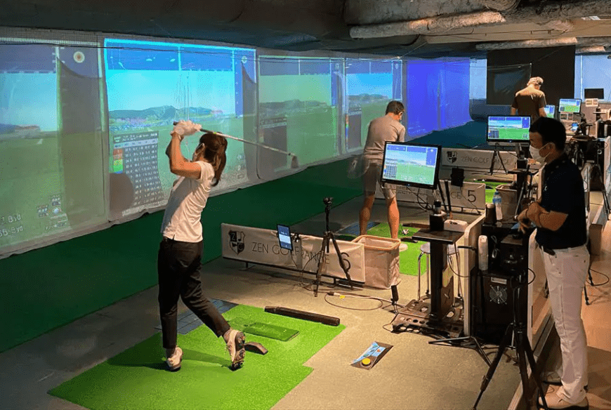 ZEN GOLF RANGE 神楽坂店の打席